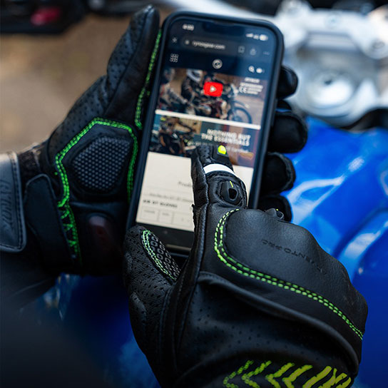 Rynox Advento Pro Gloves Touch Compatible